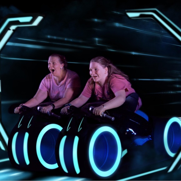 Hey, itโs Kimmie!! โ๏ธout my feature game. - Picture 15 of 17